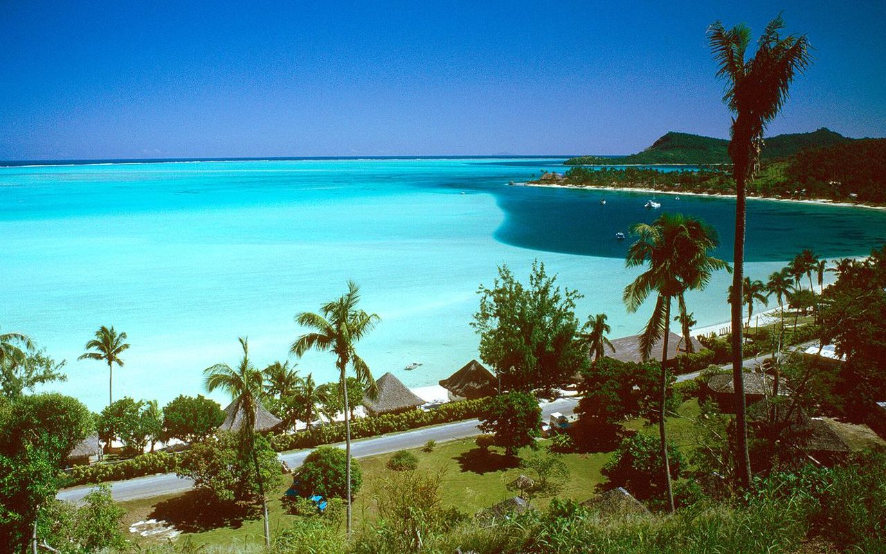 Plage de Matira et lagon de Bora Bora